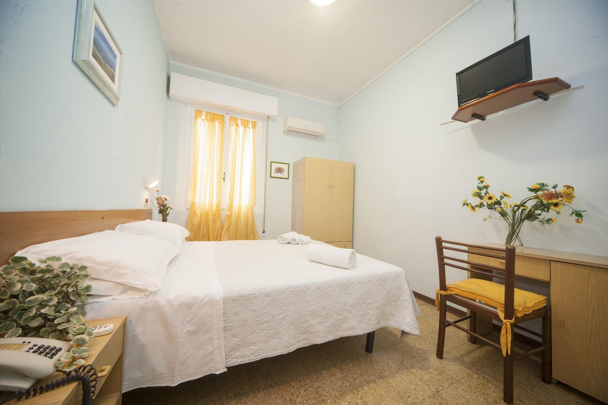 Hotel Eliseo Римини Экстерьер фото