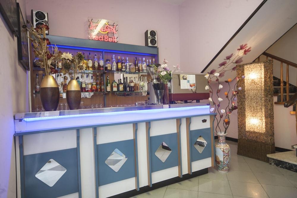 Hotel Eliseo Римини Экстерьер фото