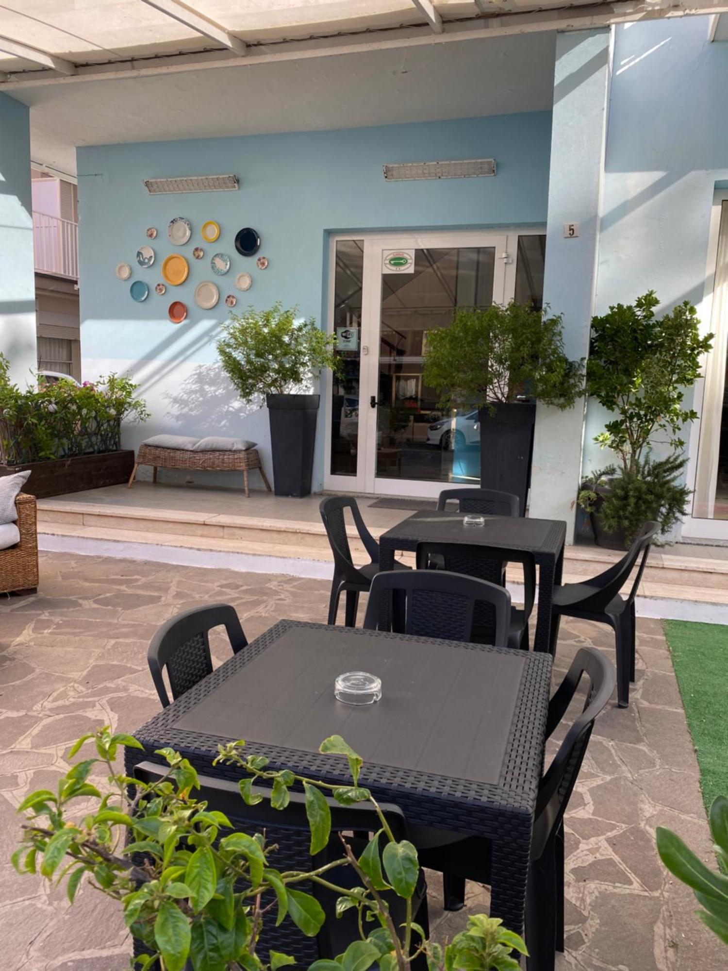 Hotel Eliseo Римини Экстерьер фото